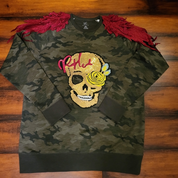 Sweatshirt - Picture 1 of 1
